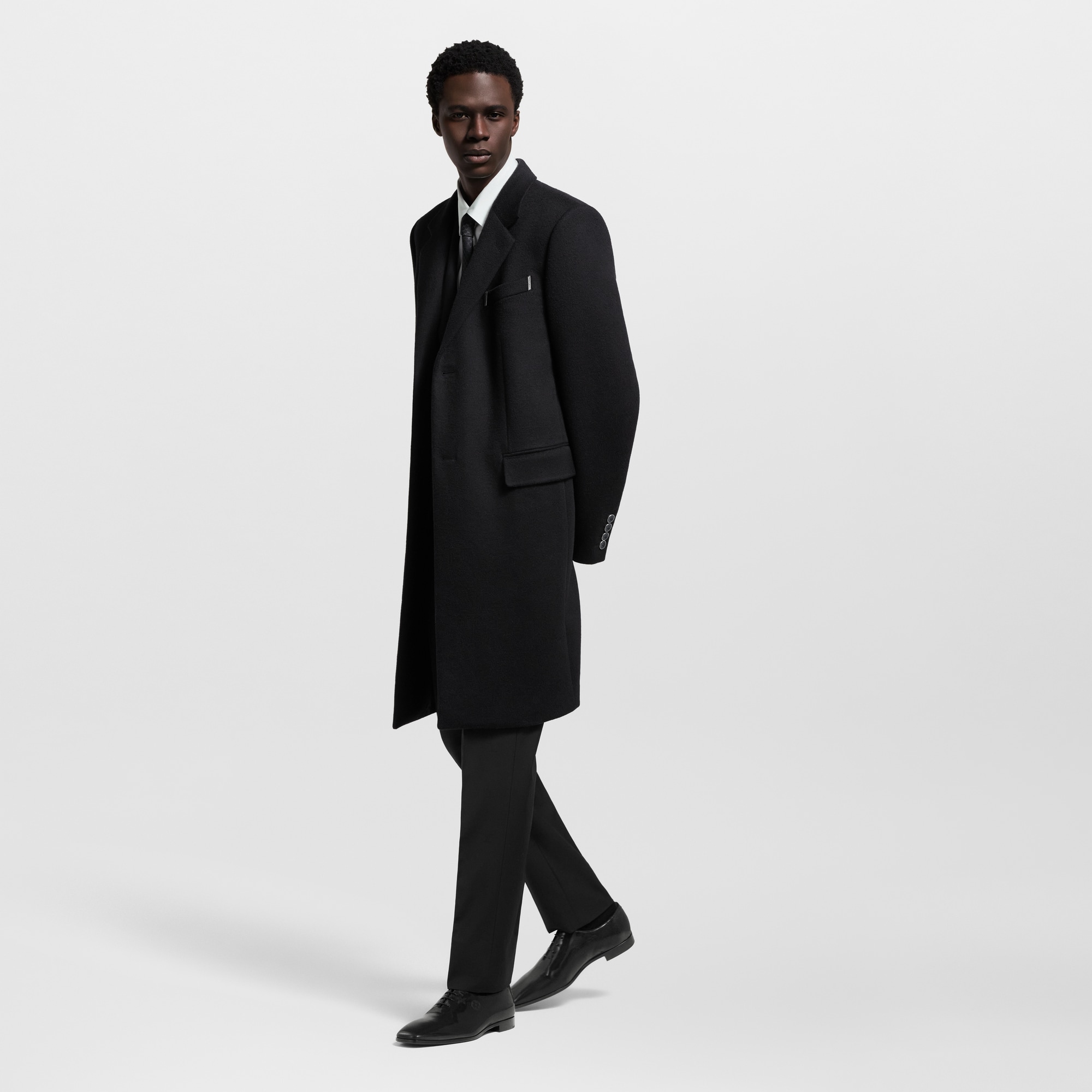  Shoes Buckles and Lace-Ups Grenelle Richelieu | Louis Vuitton ® (Product zoom)