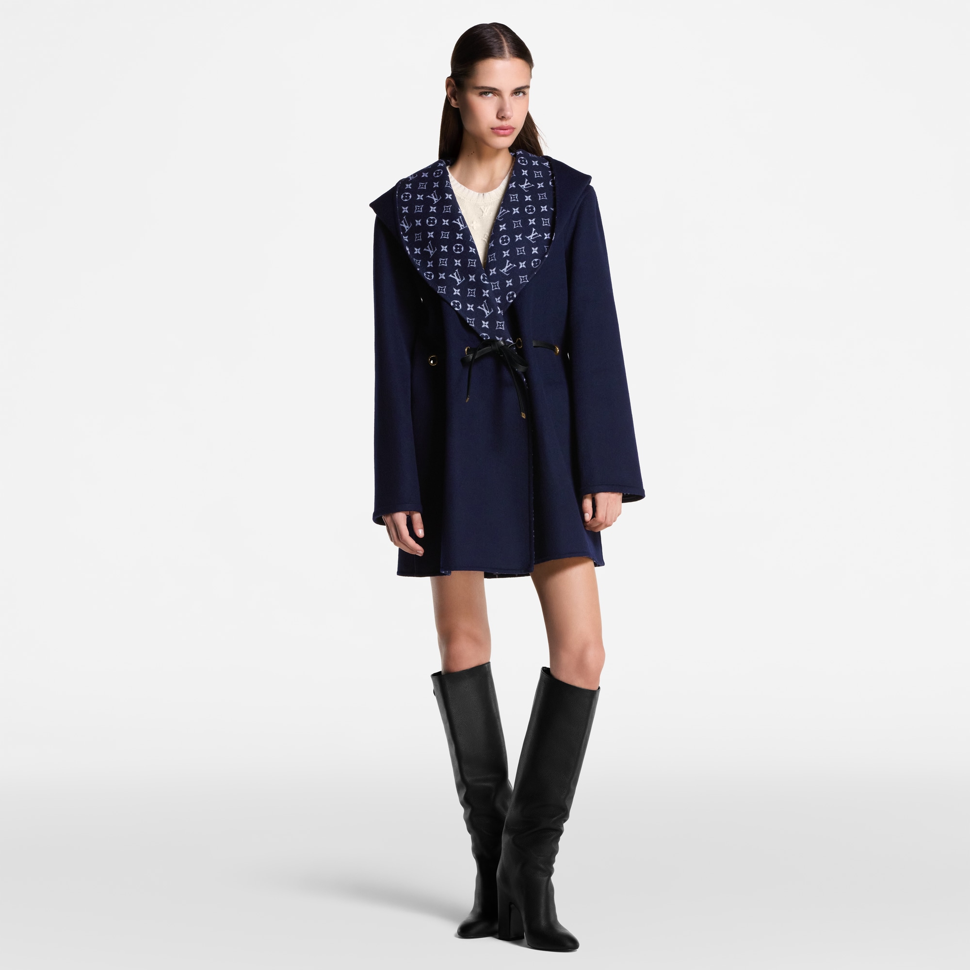  Ready-to-Wear Coats and Jackets Hooded Drawstring Wrap Coat | Louis Vuitton ® (Product zoom)