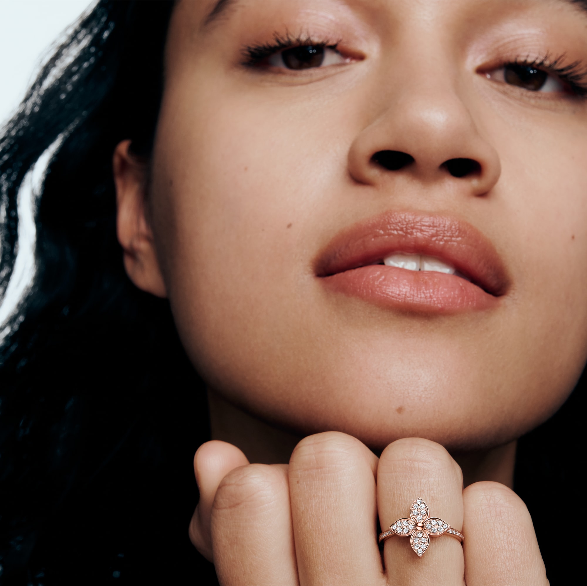  Catégories Bagues Idylle Blossom Ring, Pink Gold and Diamonds | Louis Vuitton ® (Zoom produit)