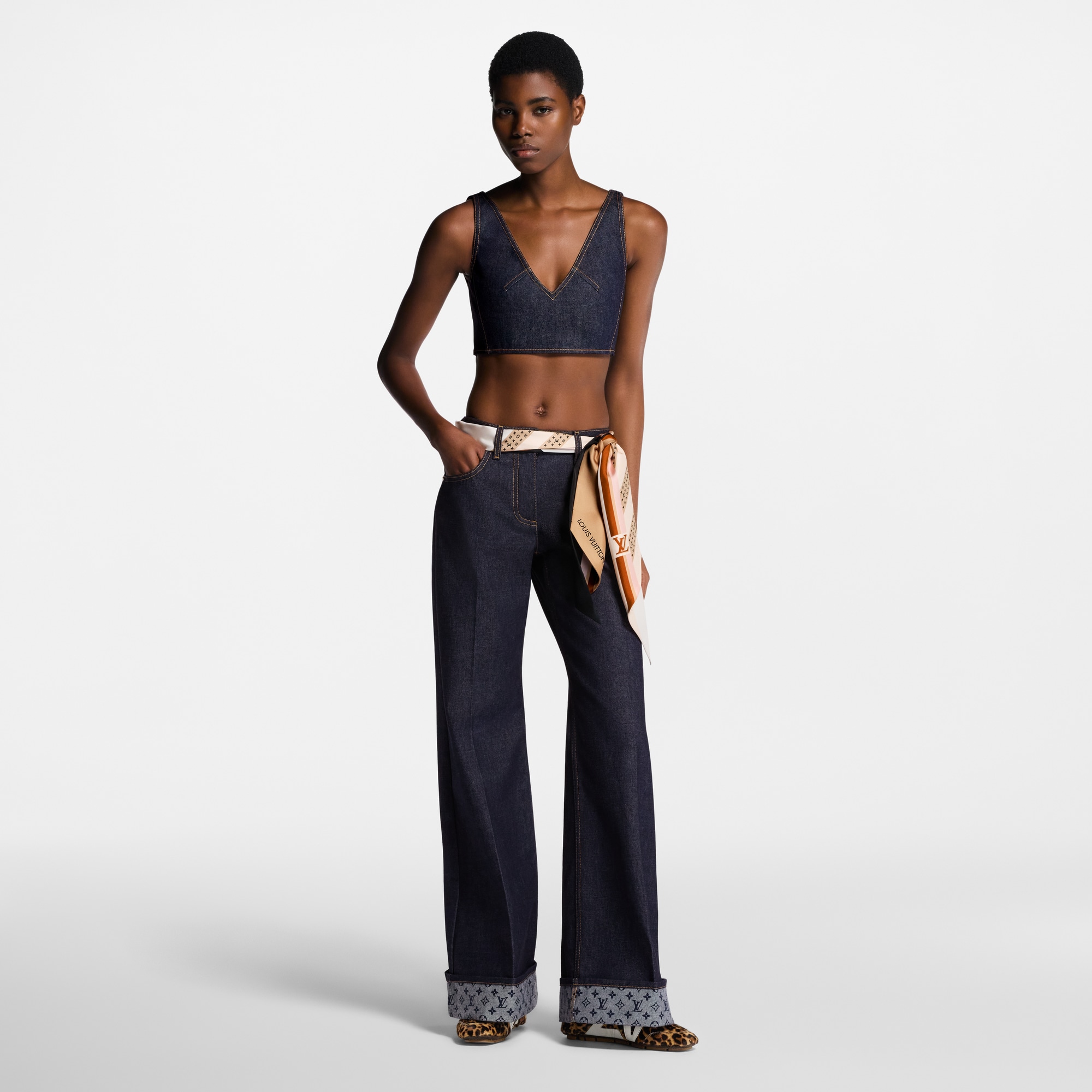  Prêt-à-Porter Pantalons Jean évasé à ourlets | Louis Vuitton ® (Zoom produit)