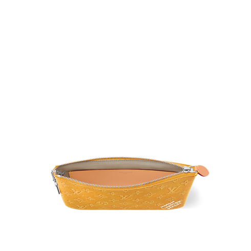 Other Monogram Canvas Small Leather Goods Card Holders and Key Holders Key Pouch M | Louis Vuitton ® (Product zoom)