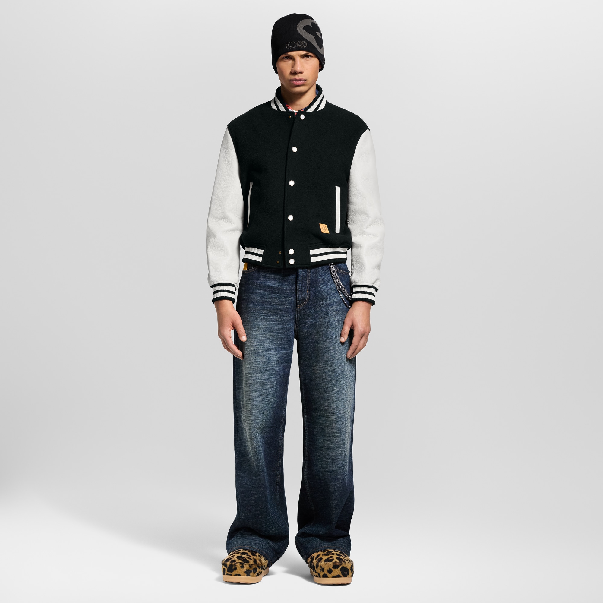  Ready-to-Wear Coats and Outerwear Leather Signature Varsity Jacket | Louis Vuitton ® (Product zoom)