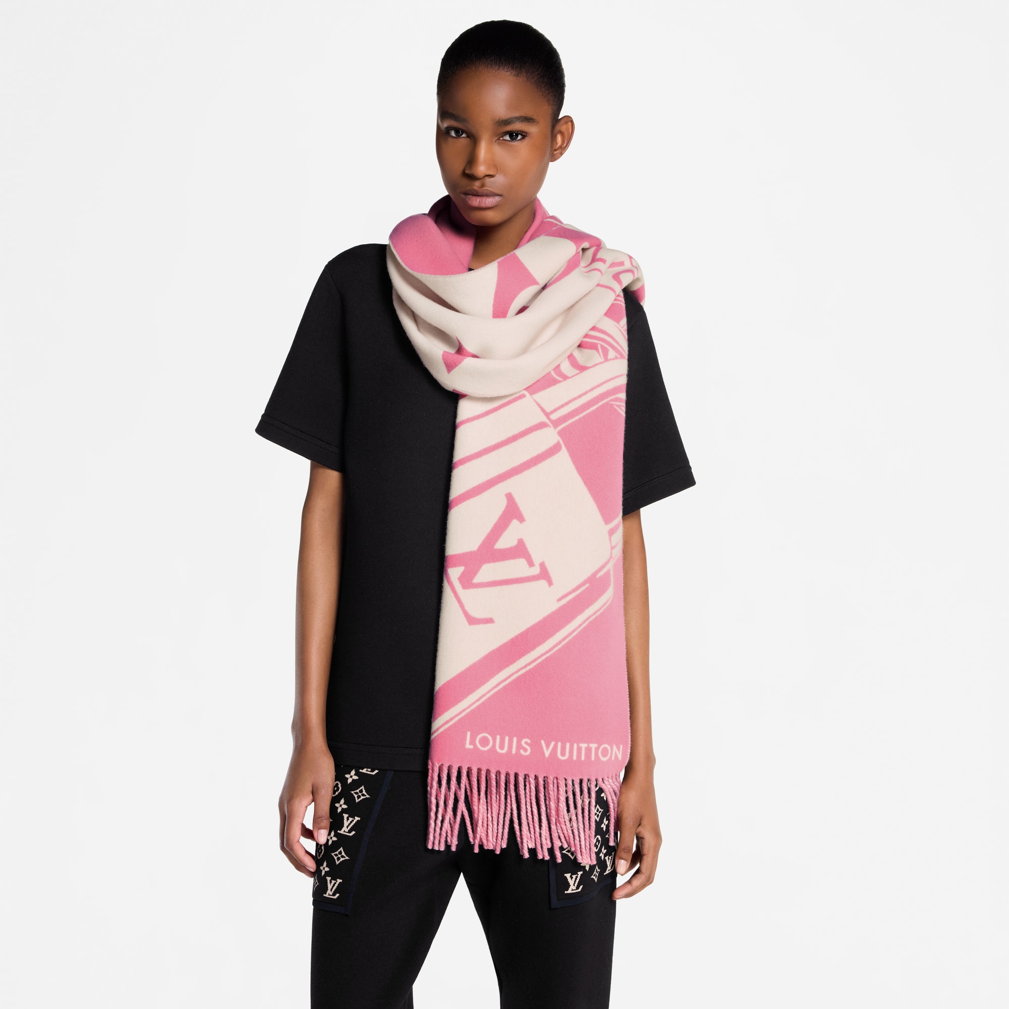 S00 Accessories Scarves  Lock And Keys Scarf | Louis Vuitton ® (Product zoom)