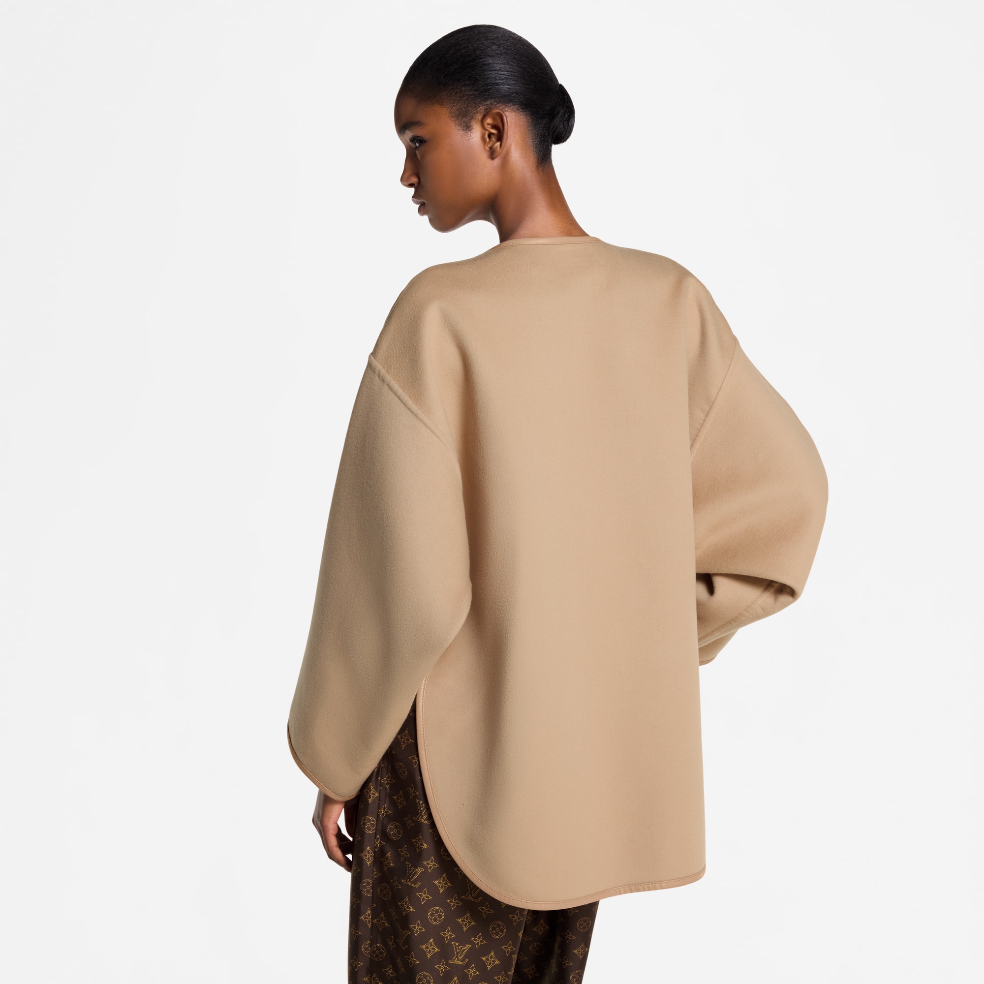  Ready-to-Wear Coats and Jackets Long Double Face Toggle Detail Coat | Louis Vuitton ® (Product zoom)