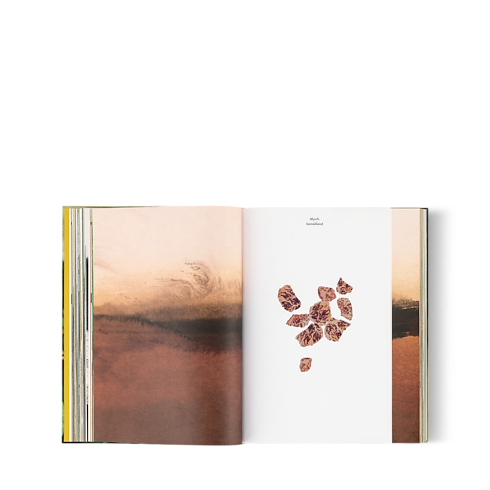 Livres Beaux Livres Louis Vuitton : Atlas des parfums, version anglaise | Louis Vuitton ® (Zoom produit)