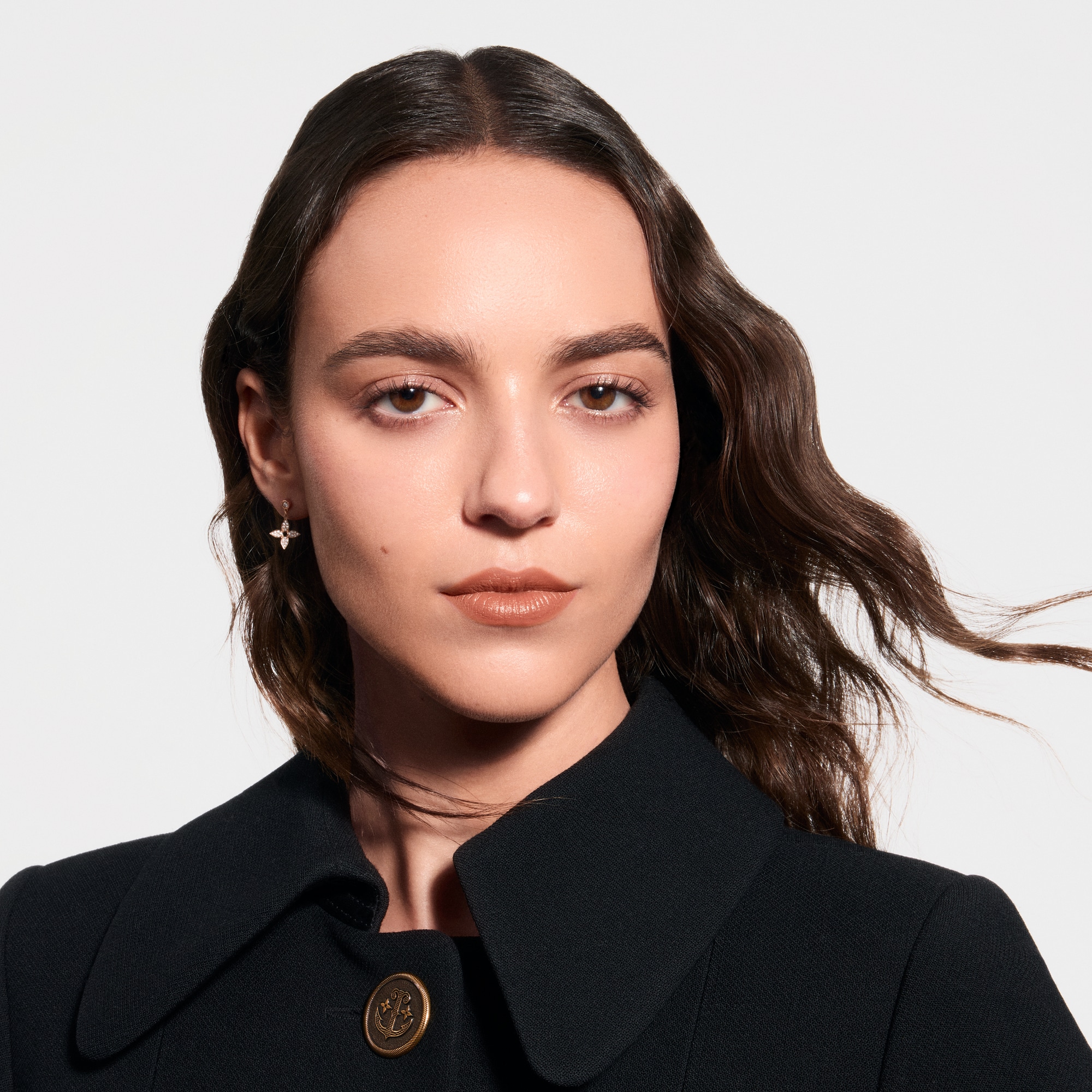  Lips } LV Baume - Lip Balm Refill | Louis Vuitton ® (Product zoom)