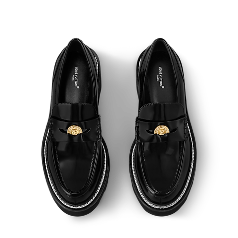 Shoes Loafers and Ballerinas LV Beaubourg Loafer | Louis Vuitton ® (Product zoom)