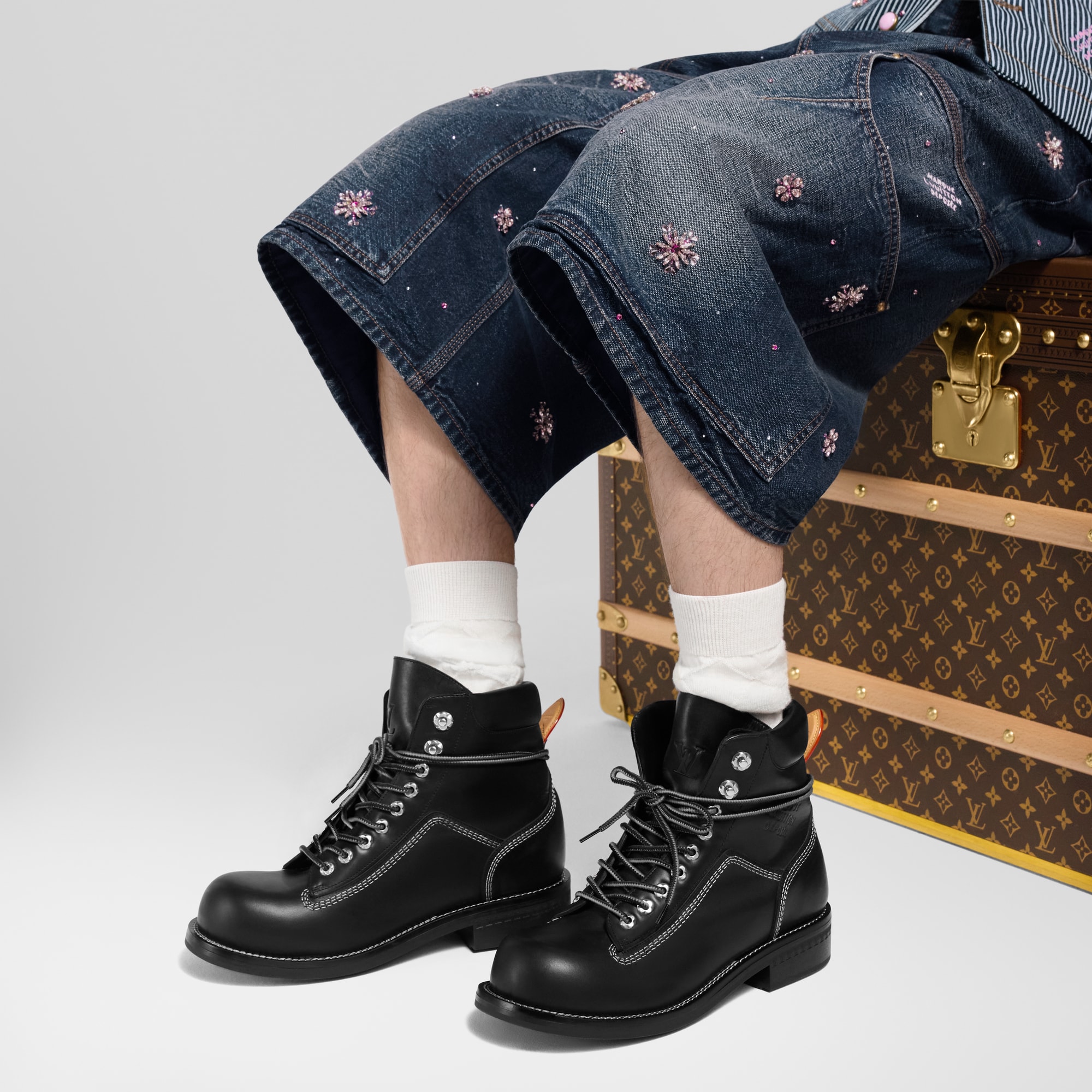  Shoes Boots LV Bubble Ankle Boot | Louis Vuitton ® (Product zoom)