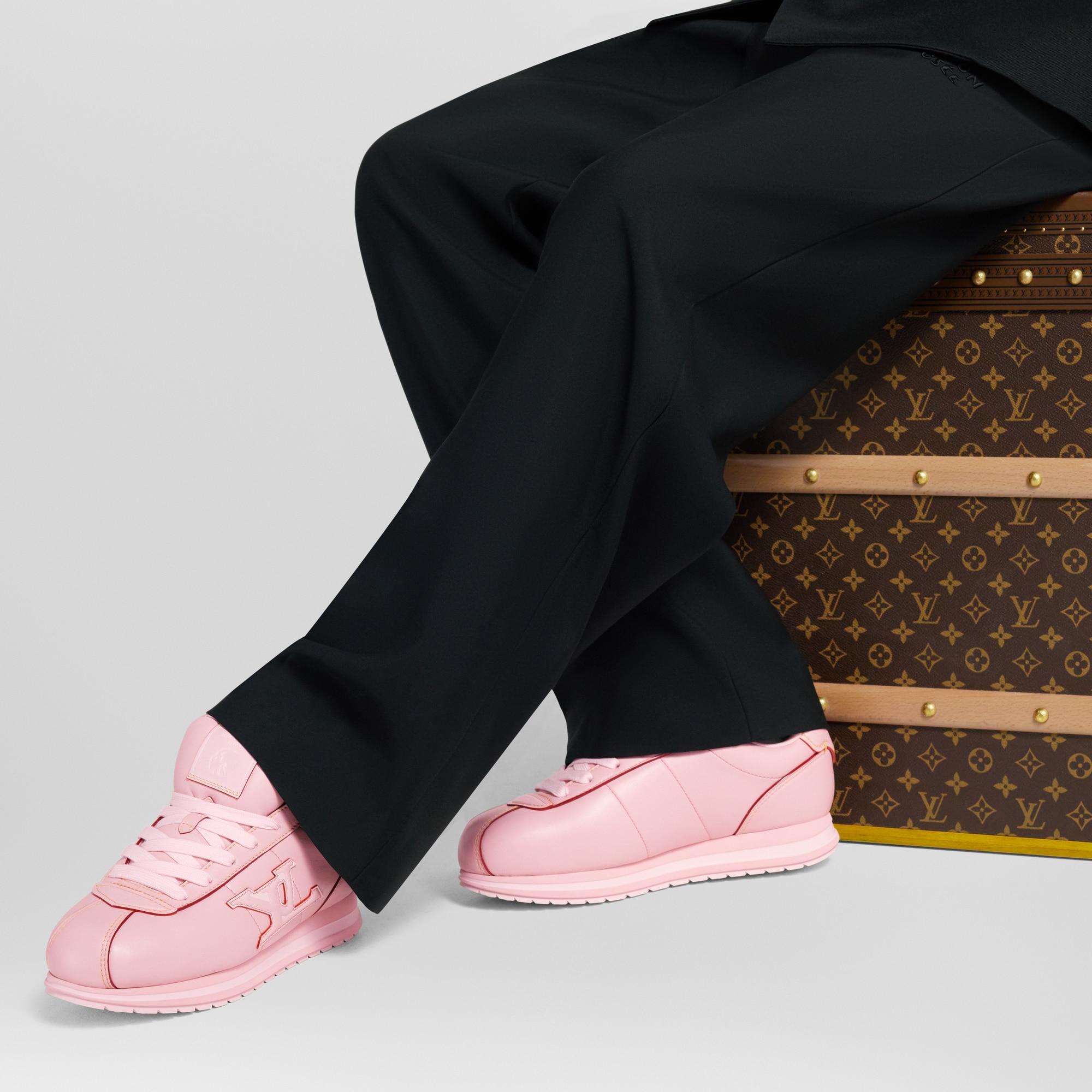  Shoes Sneakers LV BUTTERSOFT Sneaker | Louis Vuitton ® (Product zoom)