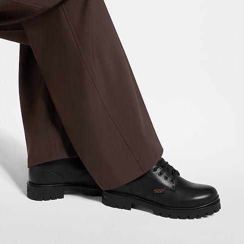 Shoes Boots LV City Ranger Combat Boot | Louis Vuitton ® (Product zoom)