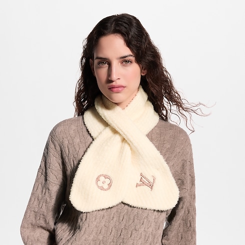 S00 Accessories Scarves LV Cozy Scarf | Louis Vuitton ® (Product zoom)