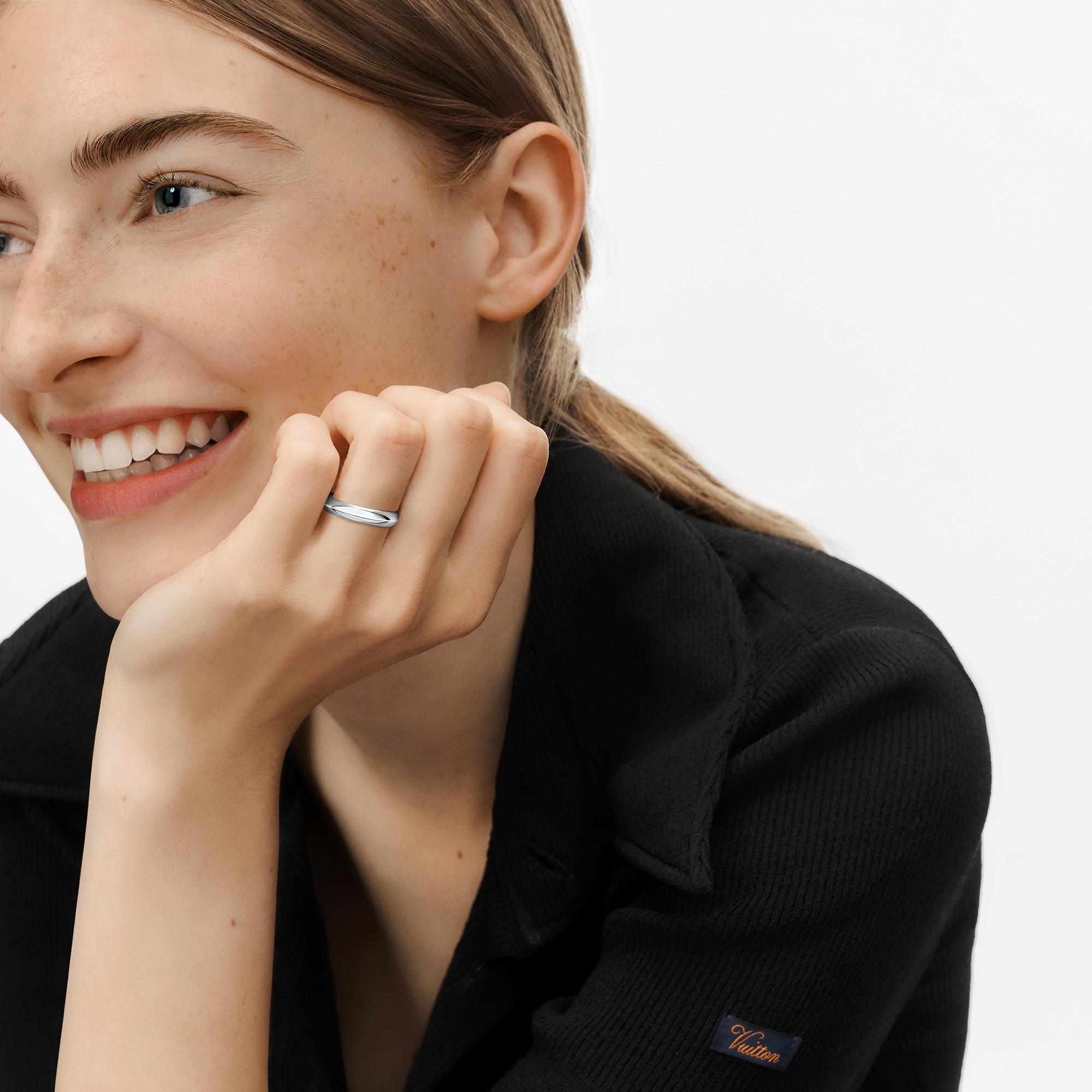  Catégories Wedding Bands LV Diamonds 4mm Wedding Band, Platinum | Louis Vuitton ® (Zoom produit)