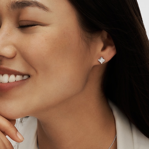 Collections LV Diamonds LV Diamonds Stud, LV Monogram Star cut - per unit | Louis Vuitton ® (Product zoom)