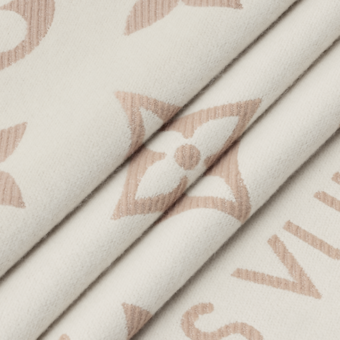 S00 Accessories Scarves LV Essential Scarf | Louis Vuitton ® (Product zoom)