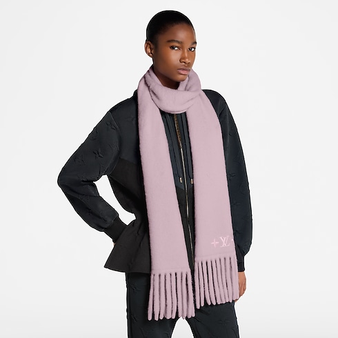 S00 Accessories Scarves LV Fluffy Scarf | Louis Vuitton ® (Product zoom)