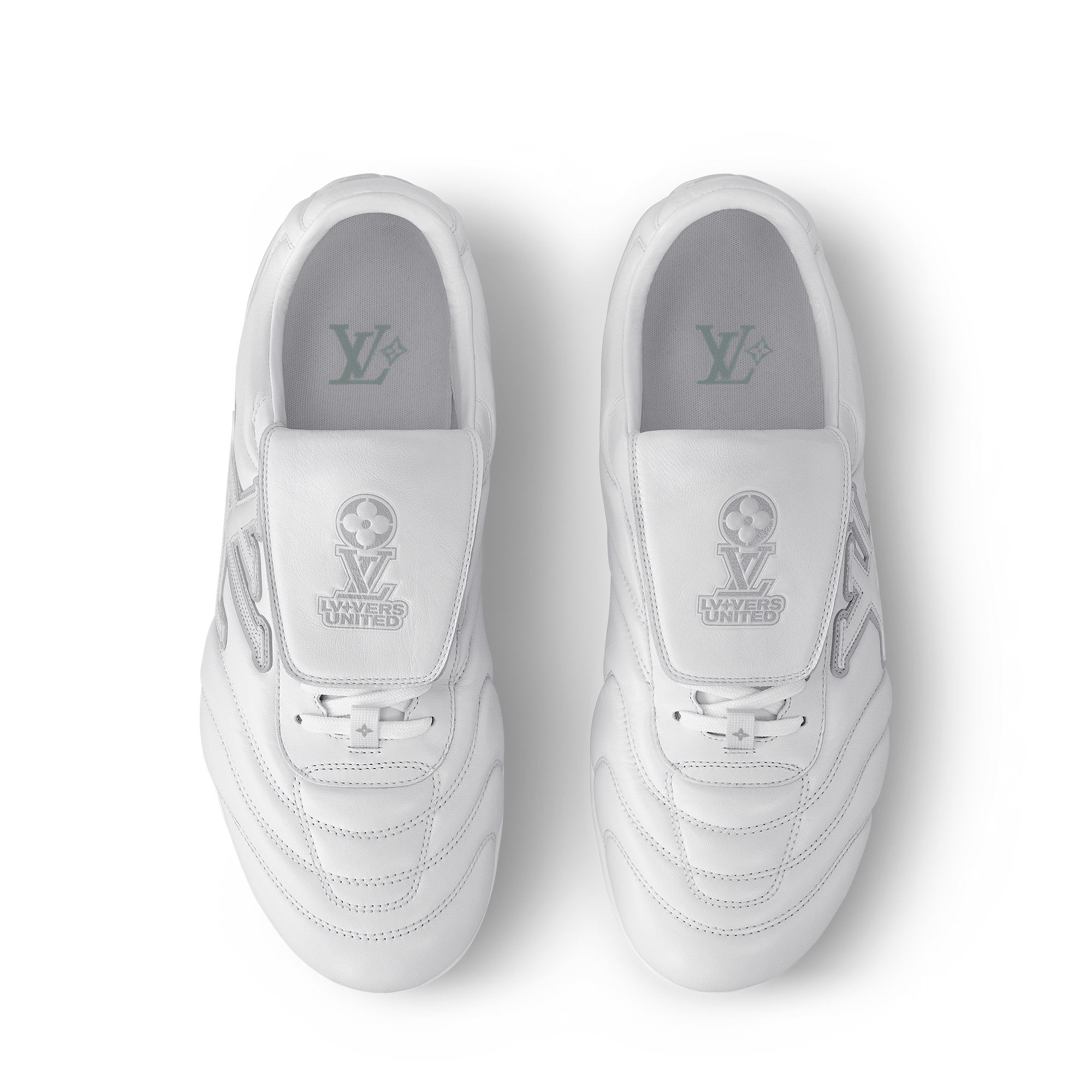  Shoes Sneakers LV Footprint Soccer Sneaker | Louis Vuitton ® (Product zoom)