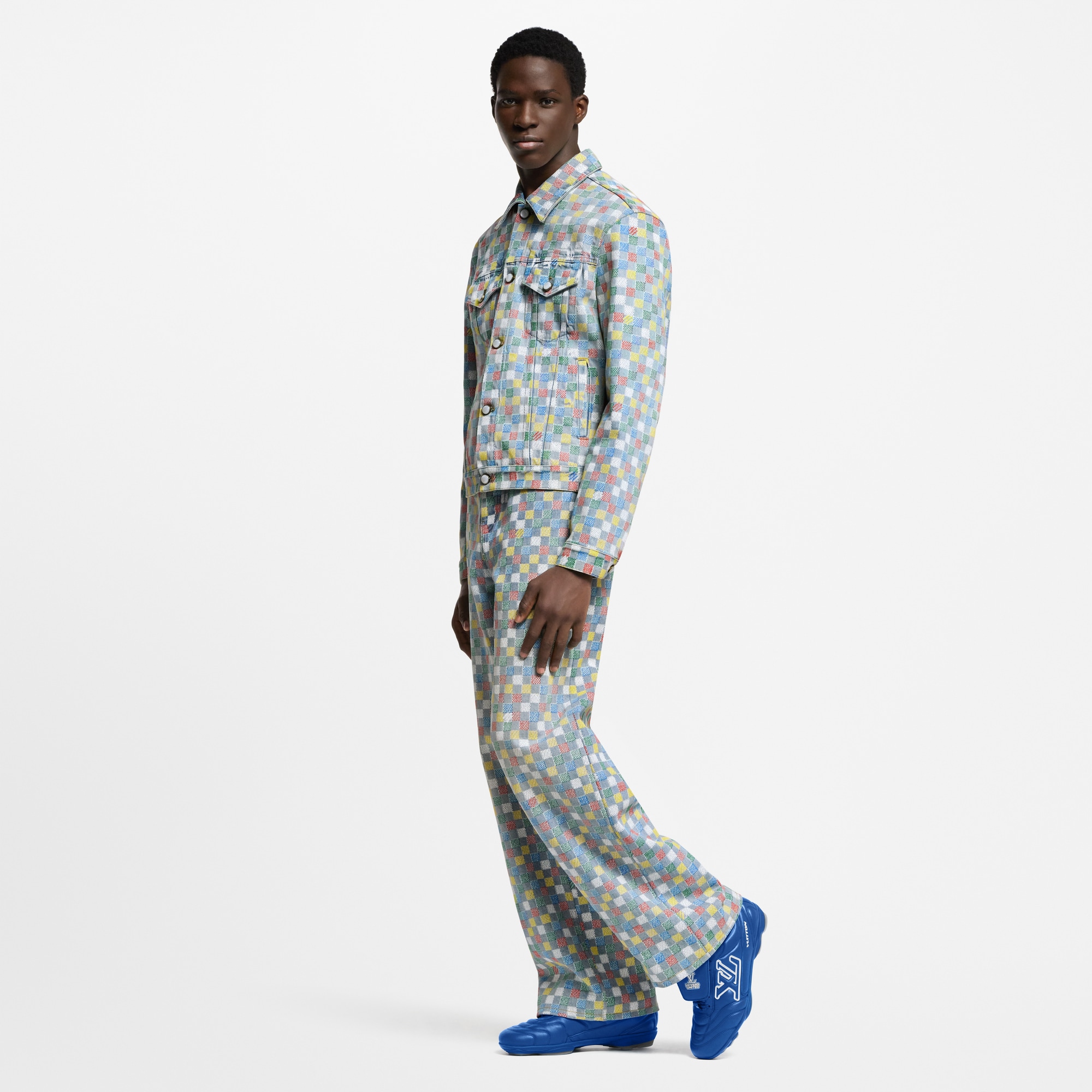  Shoes Sneakers LV Footprint Soccer Sneaker | Louis Vuitton ® (Product zoom)