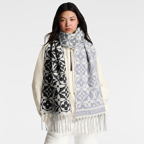 S00 Accessories Scarves LV Frosty Gradient Scarf | Louis Vuitton ® (Product zoom)