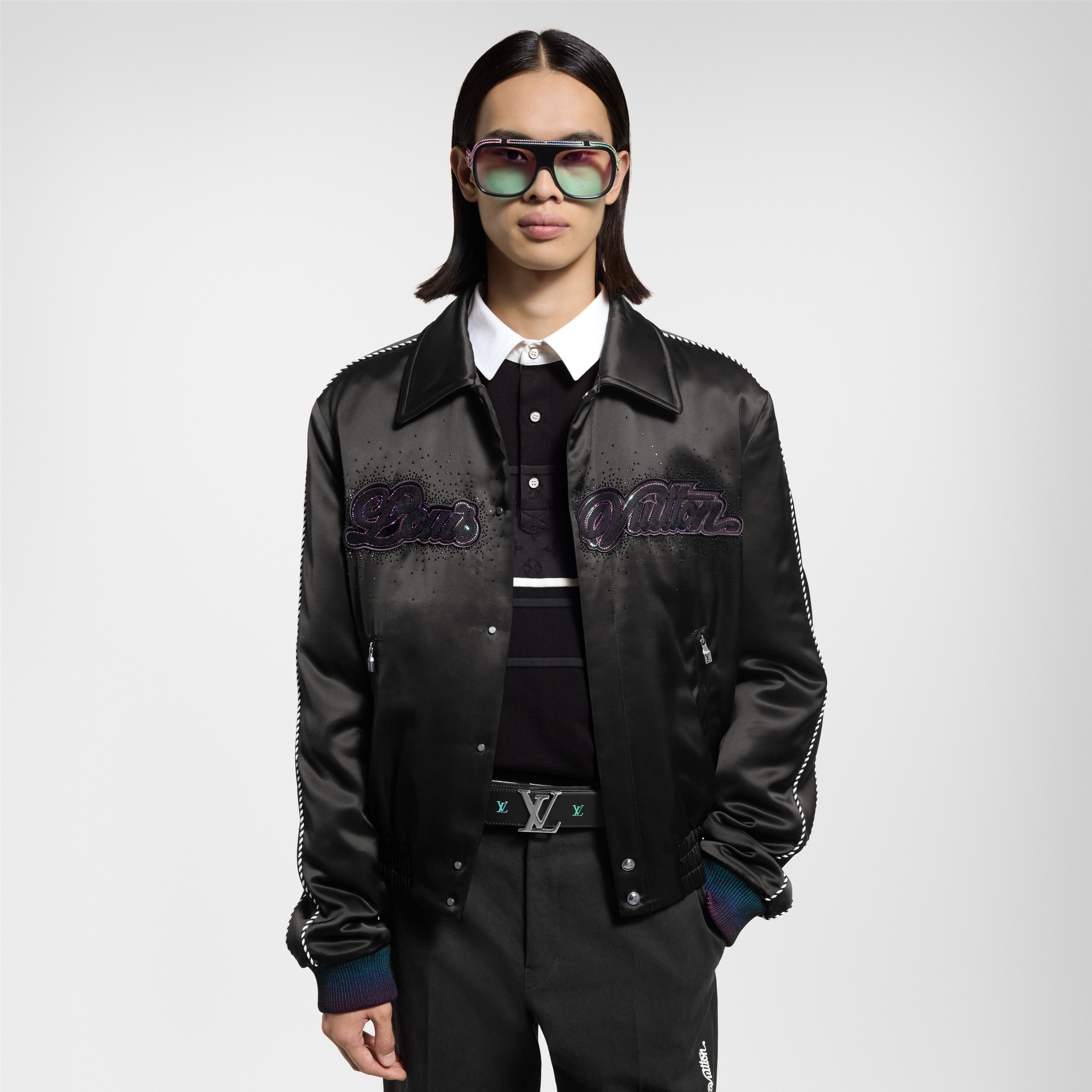  Accessories Belts LV Initiales 40mm Reversible Belt | Louis Vuitton ® (Product zoom)