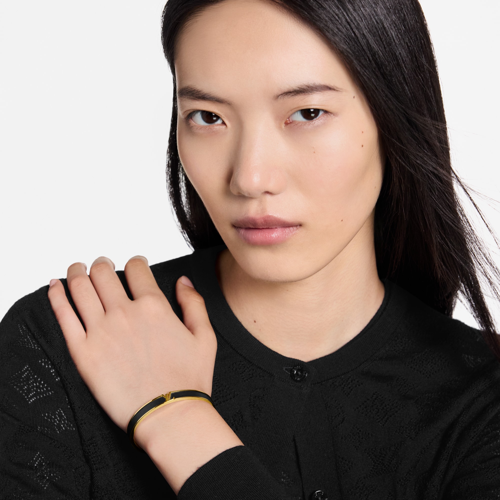 S00 Fashion Jewelry All Fashion Jewelry LV Initiales Bracelet | Louis Vuitton ® (Product zoom)