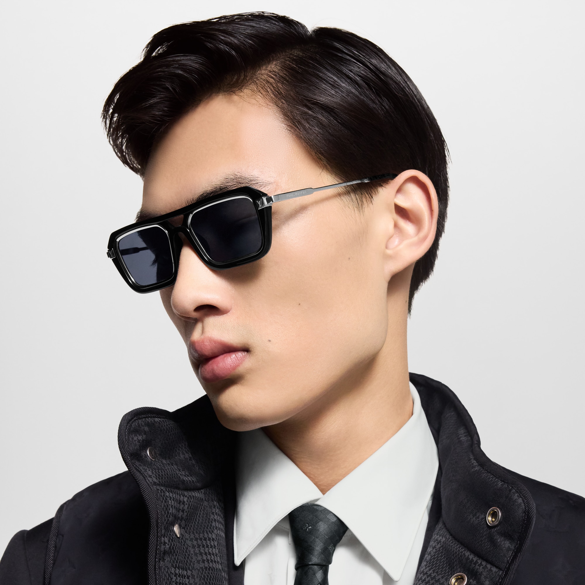 S00 Accessories Sunglasses LV Legacy Pilot Square Sunglasses | Louis Vuitton ® (Product zoom)