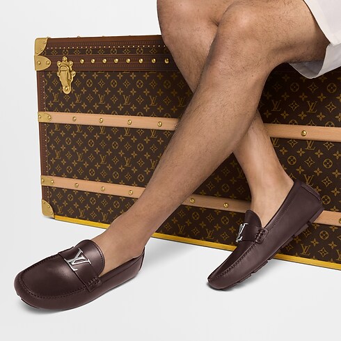 Shoes Loafers and Moccasins LV Monza Moccasin | Louis Vuitton ® (Product zoom)