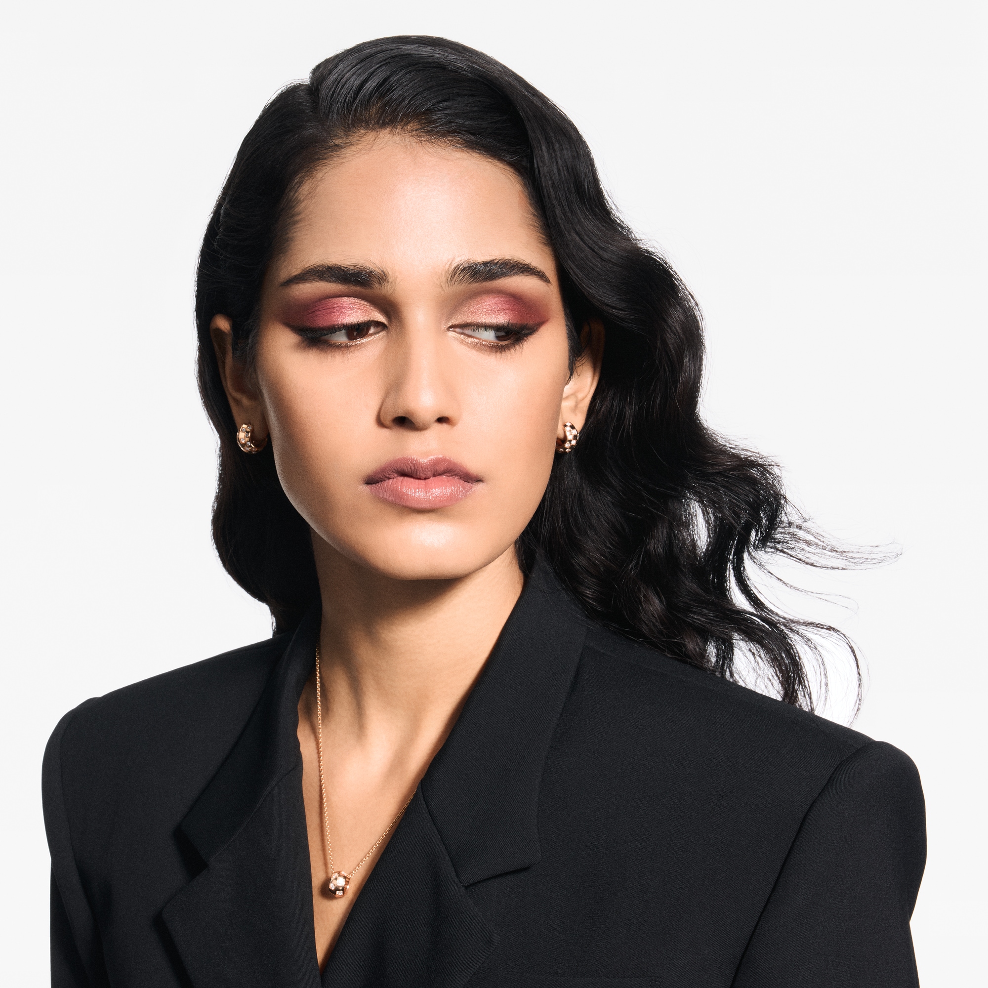  Eyes } LV Ombres - Eyeshadow Palette | Louis Vuitton ® (Product zoom)