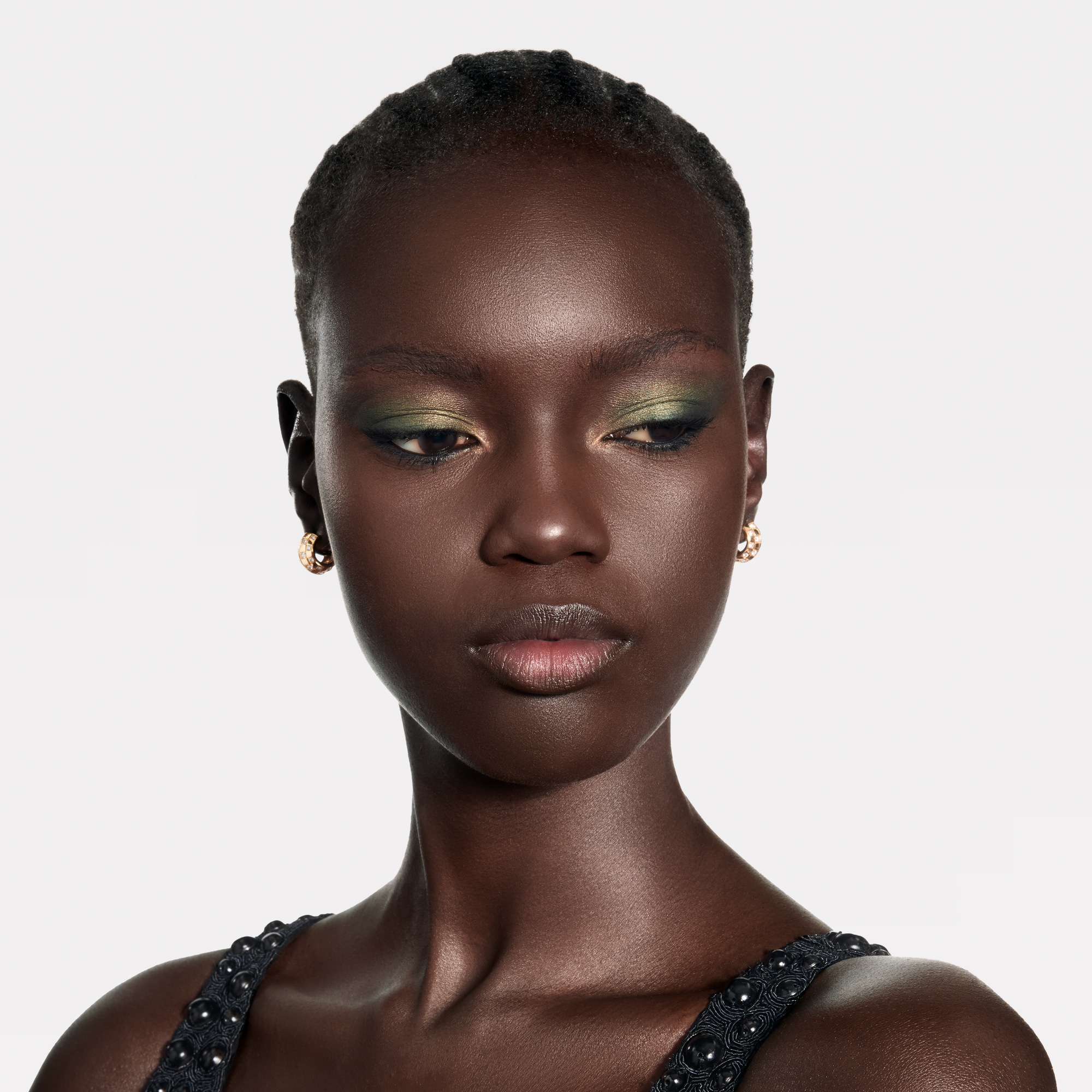  Eyes } LV Ombres - Eyeshadow Palette Refill | Louis Vuitton ® (Product zoom)