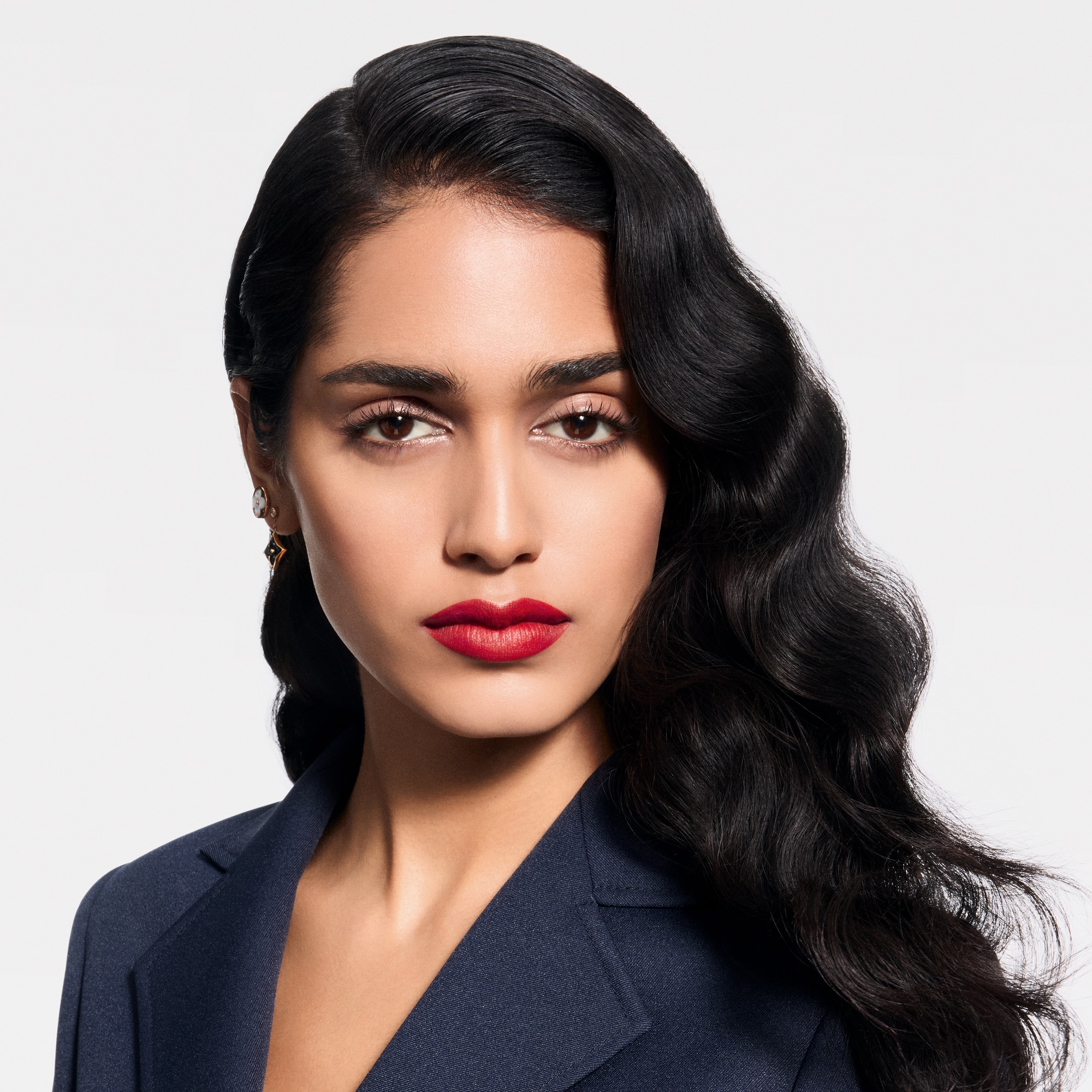  Lips } LV Rouge - Matte Lipstick | Louis Vuitton ® (Product zoom)