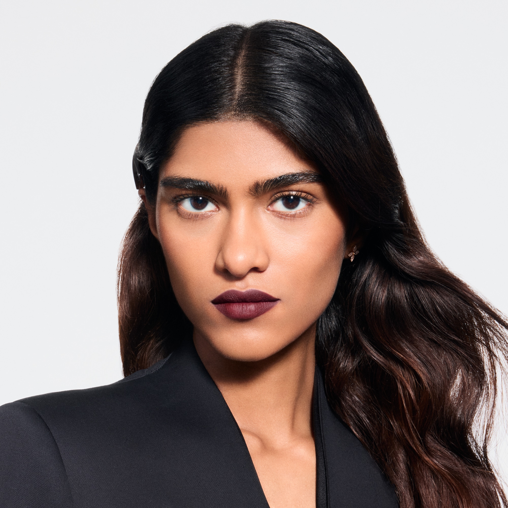  Lips } LV Rouge - Matte Lipstick | Louis Vuitton ® (Product zoom)