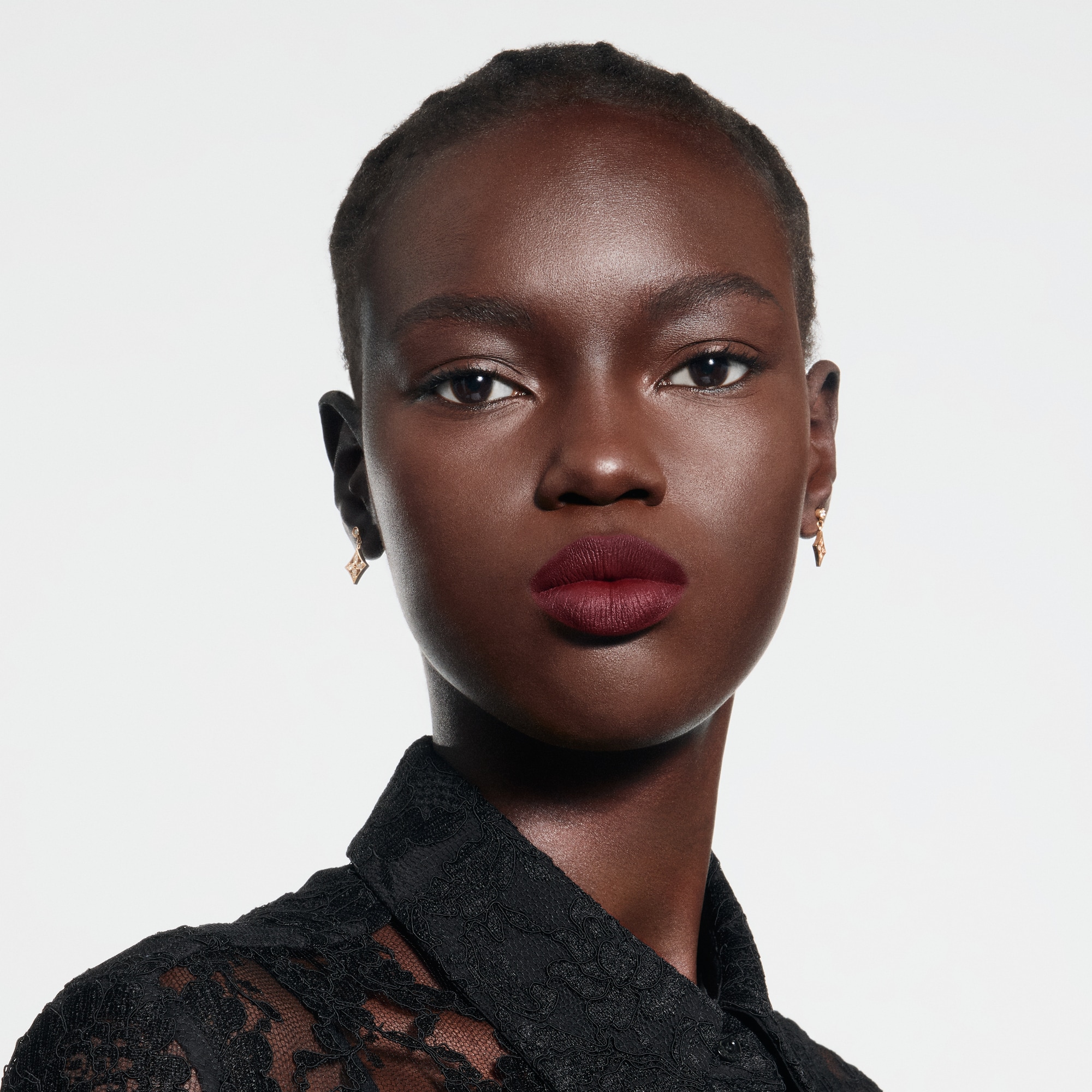  Lips } LV Rouge - Matte Lipstick | Louis Vuitton ® (Product zoom)