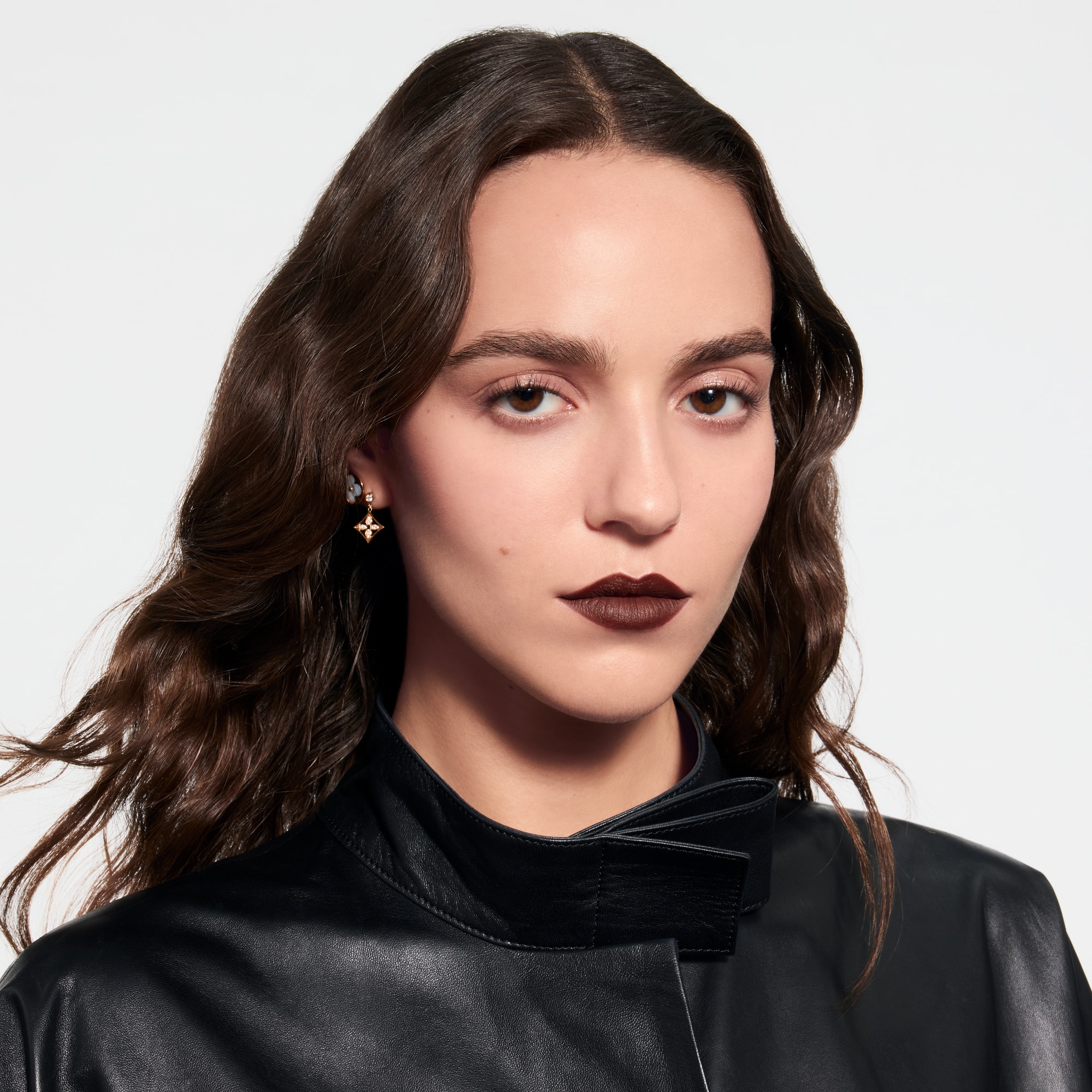  Lips } LV Rouge - Matte Lipstick | Louis Vuitton ® (Product zoom)