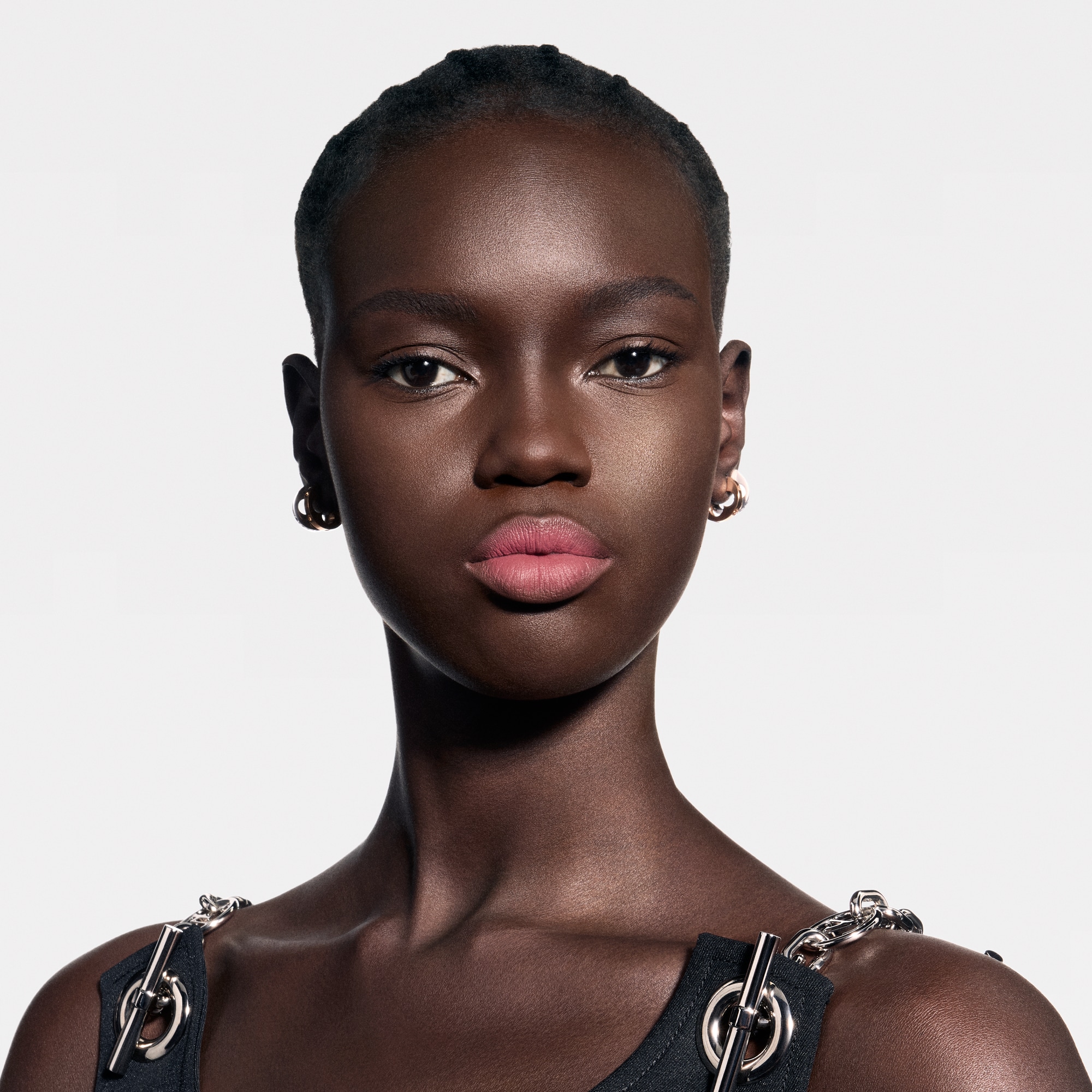  Lips } LV Rouge - Matte Lipstick Refill | Louis Vuitton ® (Product zoom)