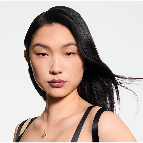 Lèvres } LV Rouge - Rouge à lèvres satin | Louis Vuitton ® (Zoom produit)