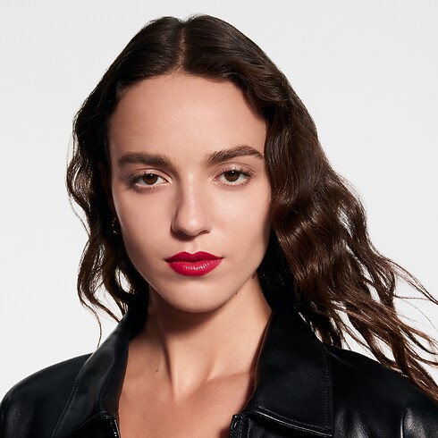 Lèvres } LV Rouge - Rouge à lèvres satin | Louis Vuitton ® (Zoom produit)