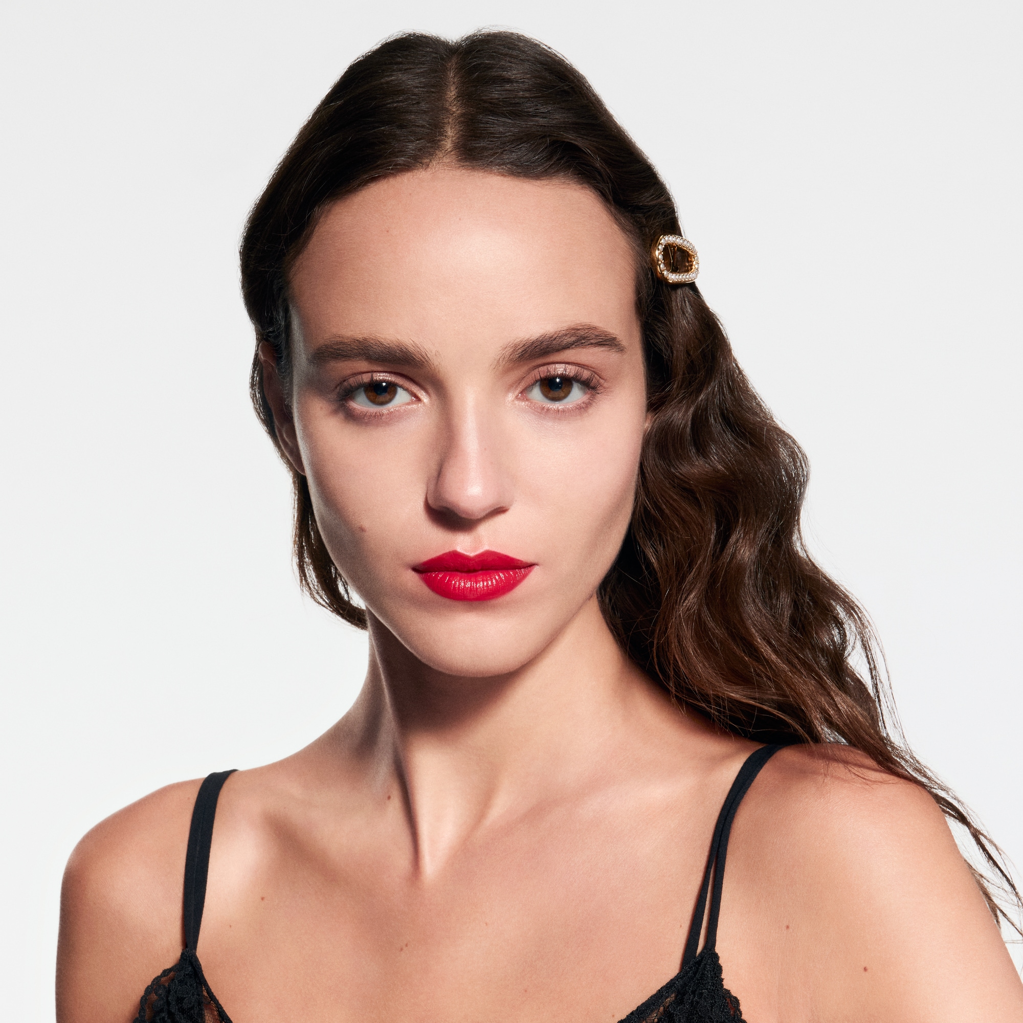  Lips } LV Rouge - Satin Lipstick | Louis Vuitton ® (Product zoom)