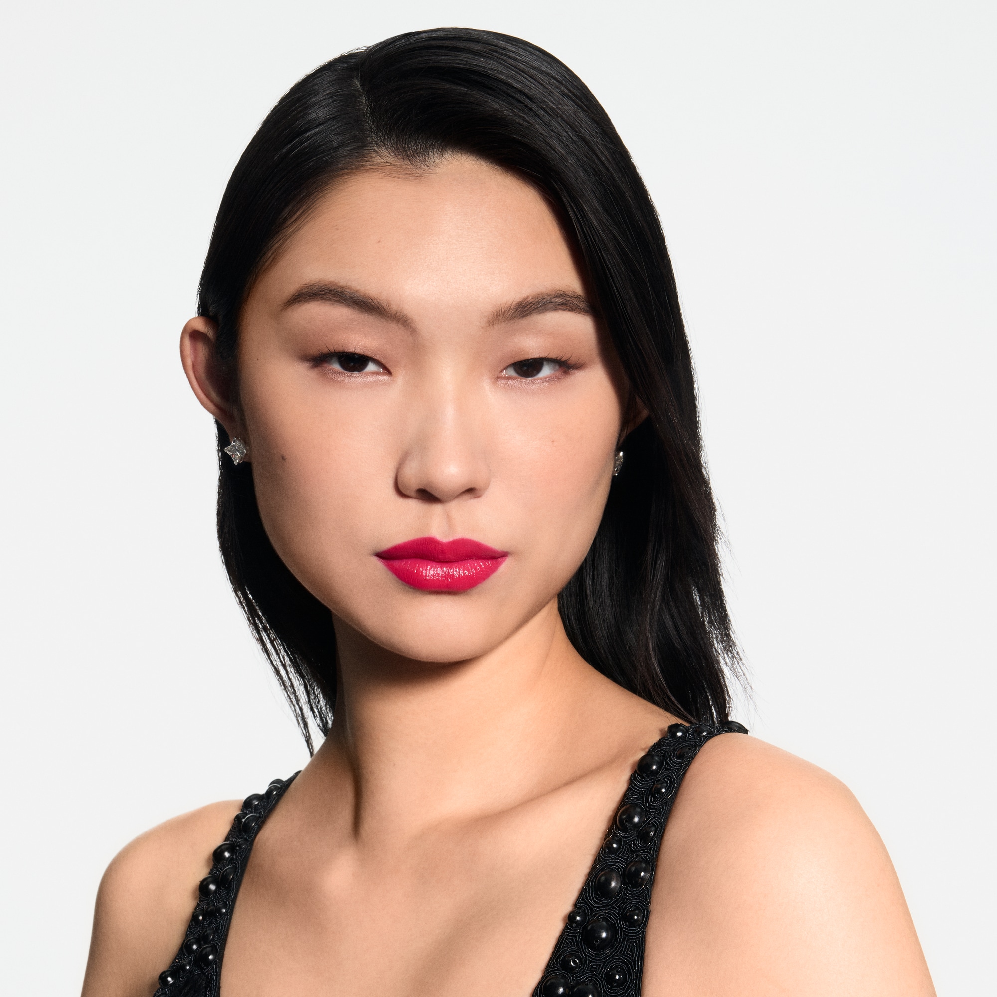  Lips } LV Rouge - Satin Lipstick | Louis Vuitton ® (Product zoom)