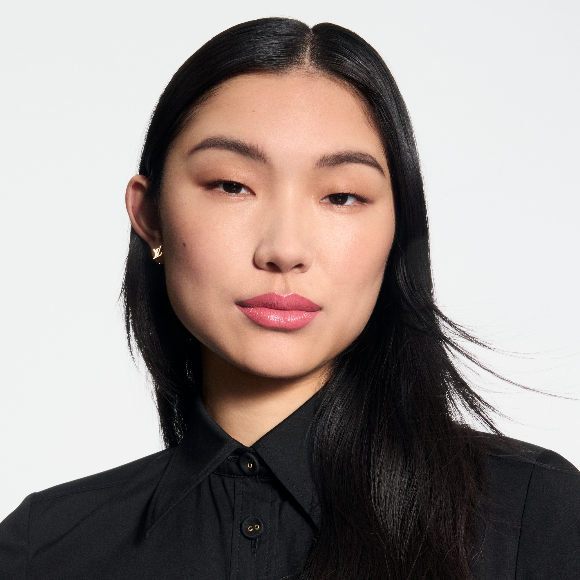  Lips } LV Rouge - Satin Lipstick Refill | Louis Vuitton ® (Product zoom)