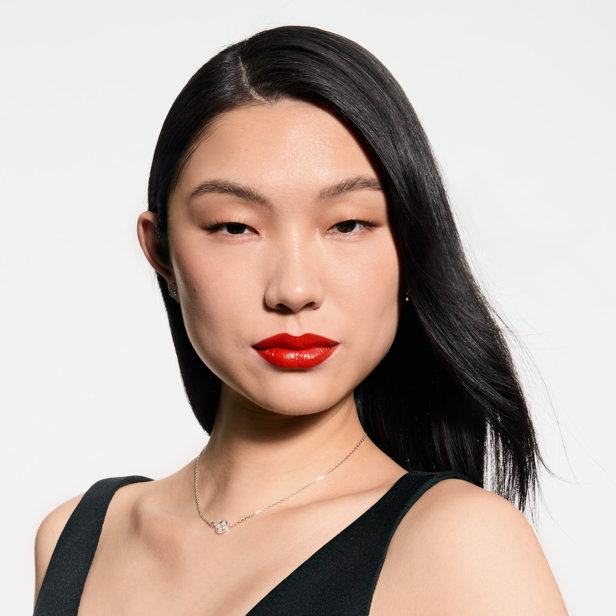  Lips } LV Rouge - Satin Lipstick Refill | Louis Vuitton ® (Product zoom)