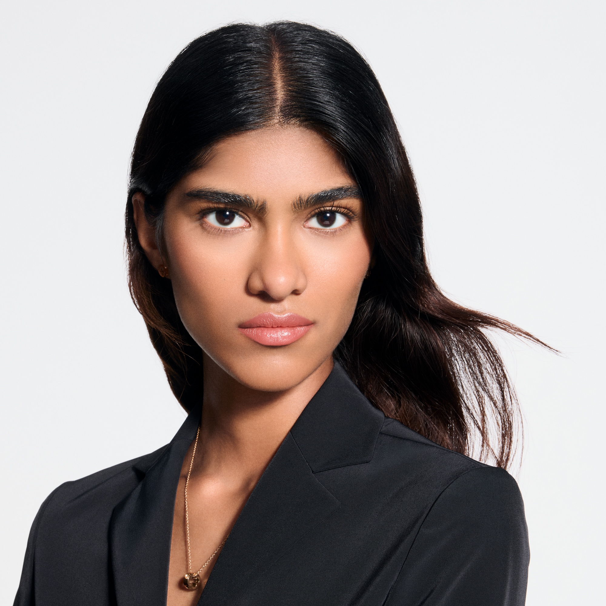  Lips } LV Rouge - Satin Lipstick Refill | Louis Vuitton ® (Product zoom)