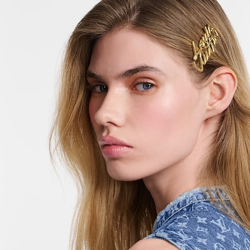 S00 Accessories Hair Accessories LV Script Barrette | Louis Vuitton ® (Product zoom)