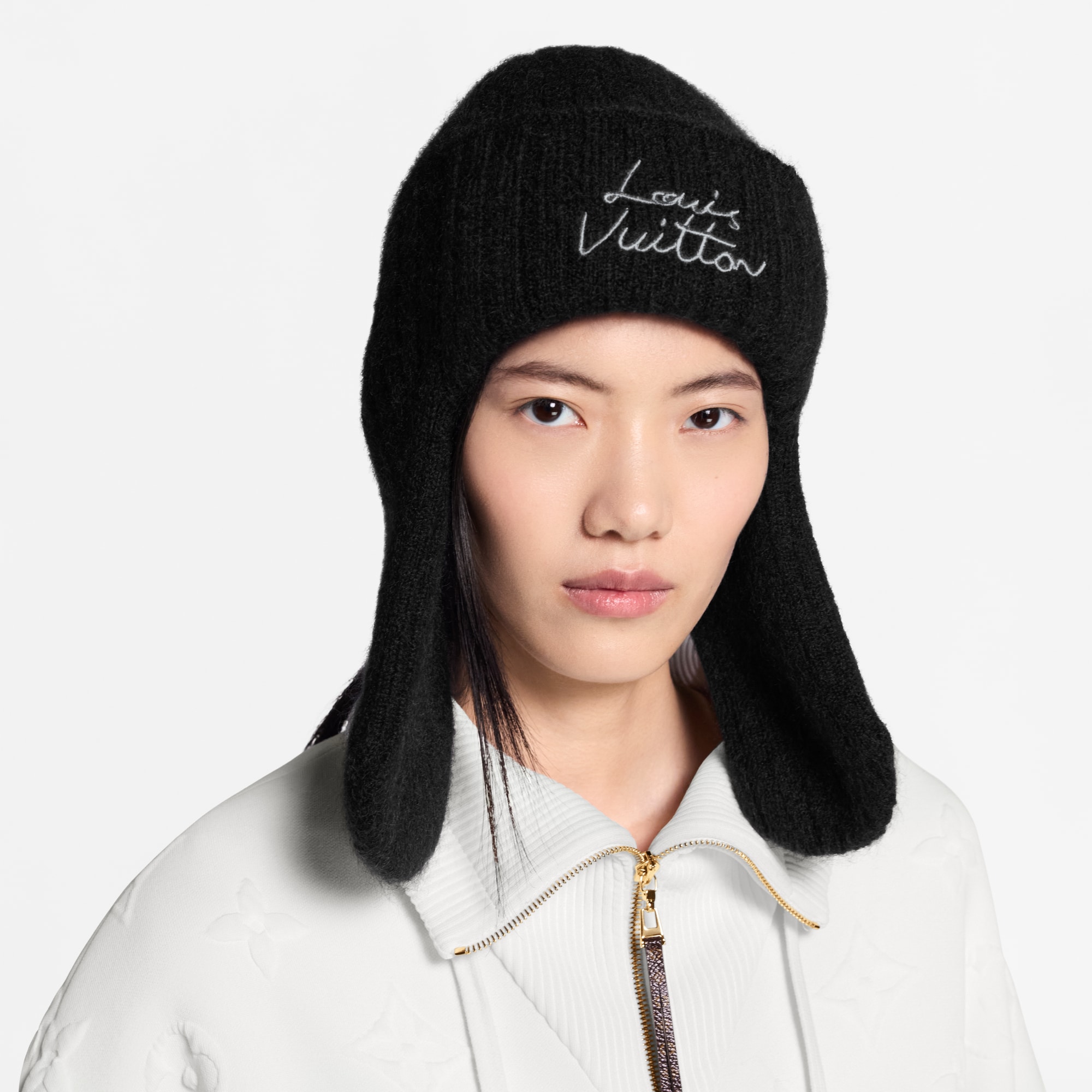 S00 Accessories Hats and Gloves LV Script Beanie | Louis Vuitton ® (Product zoom)