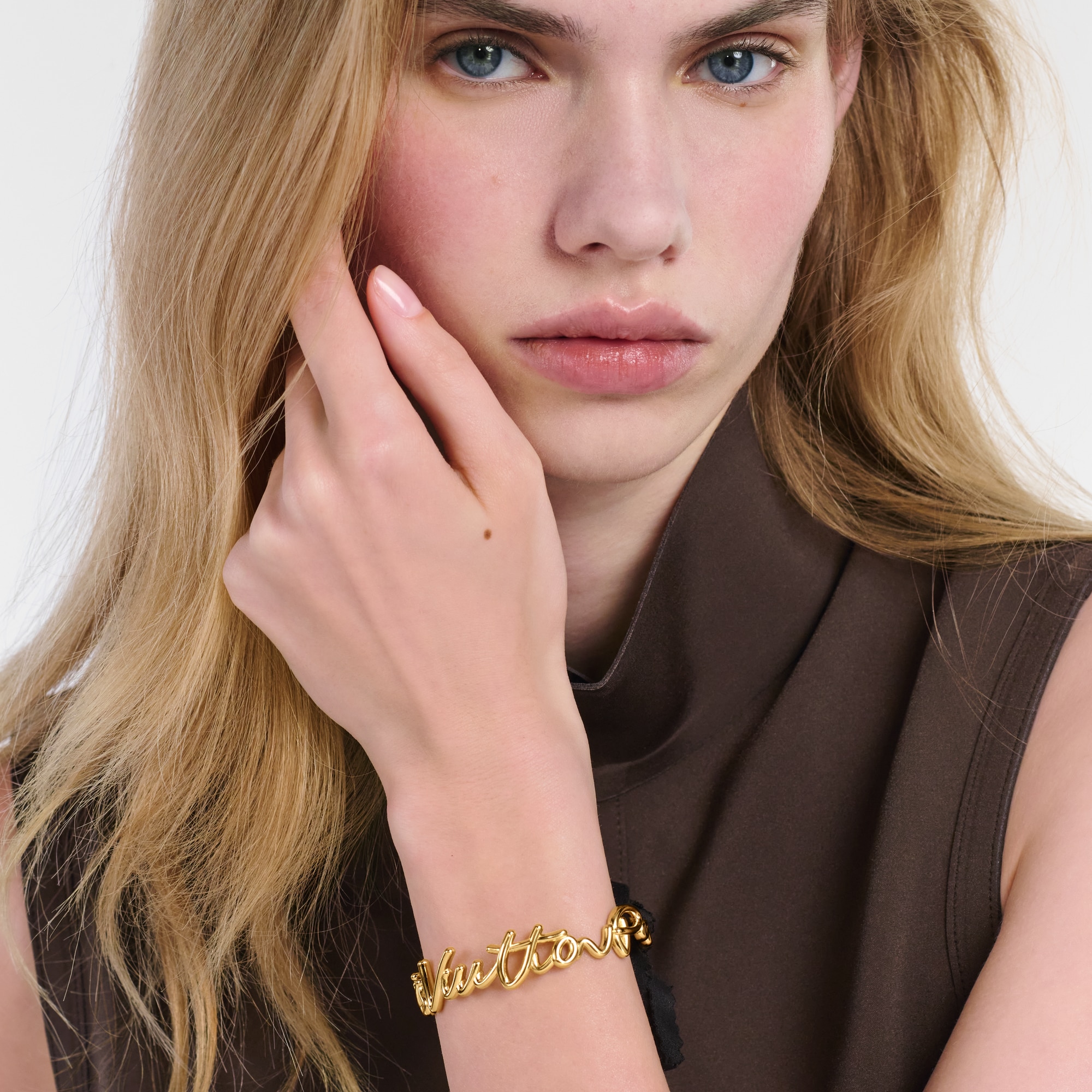 S00 Fashion Jewelry Bracelets LV Script Bracelet | Louis Vuitton ® (Product zoom)