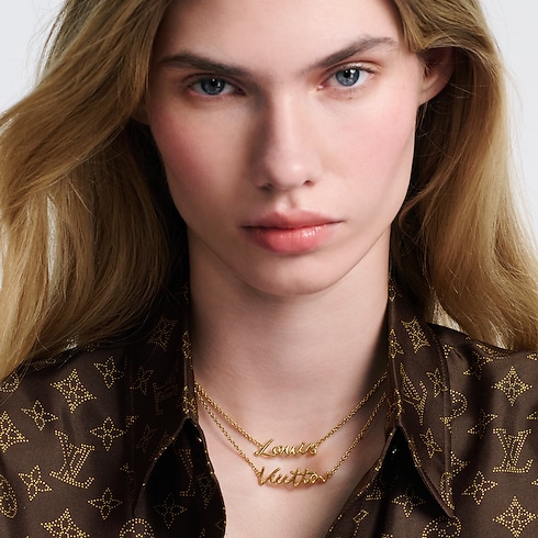 S00 Fashion Jewelry Necklaces and Pendants LV Script Necklace | Louis Vuitton ® (Product zoom)