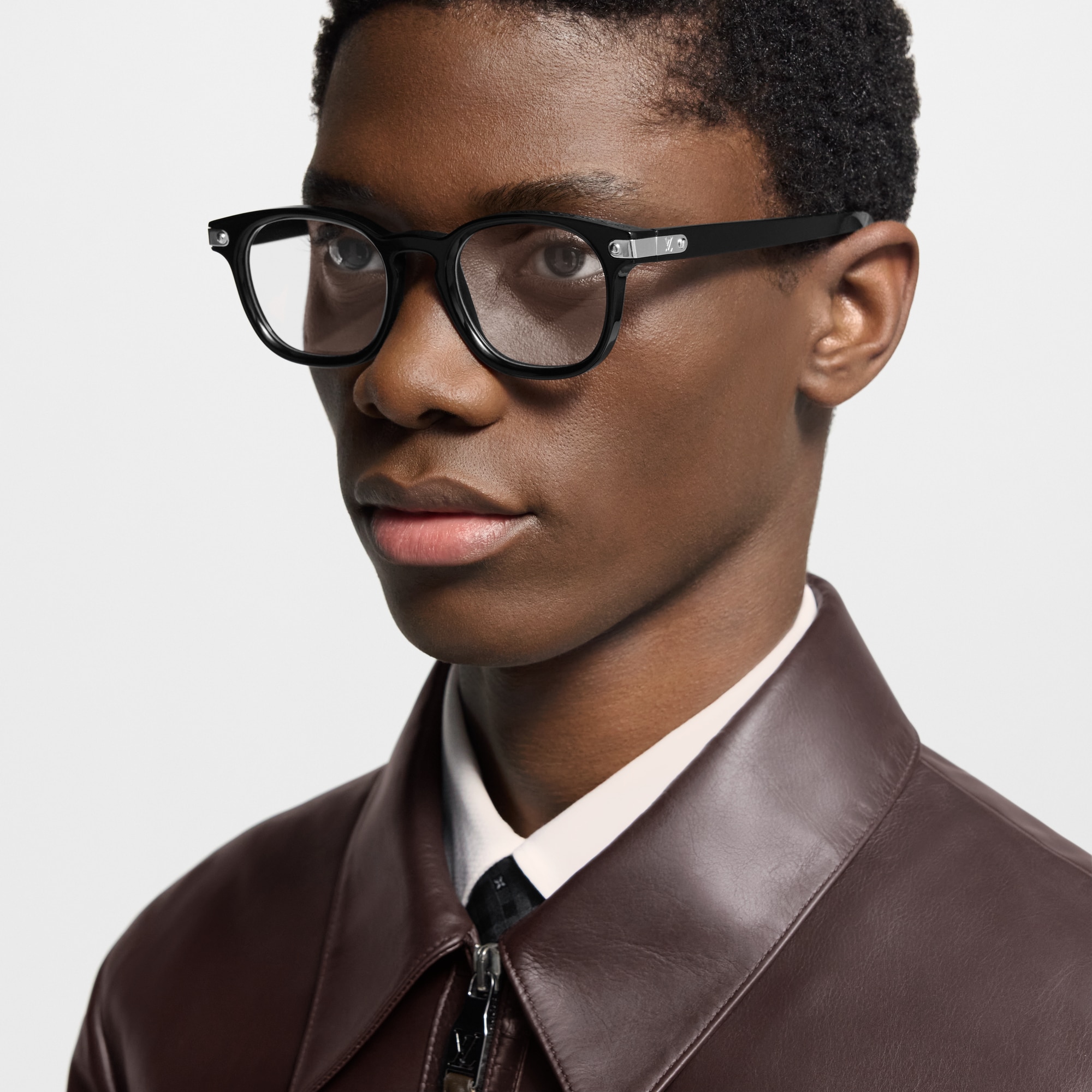 S00 Accessories Sunglasses LV Signature Square Round Anti-Blue-Light Glasses | Louis Vuitton ® (Product zoom)