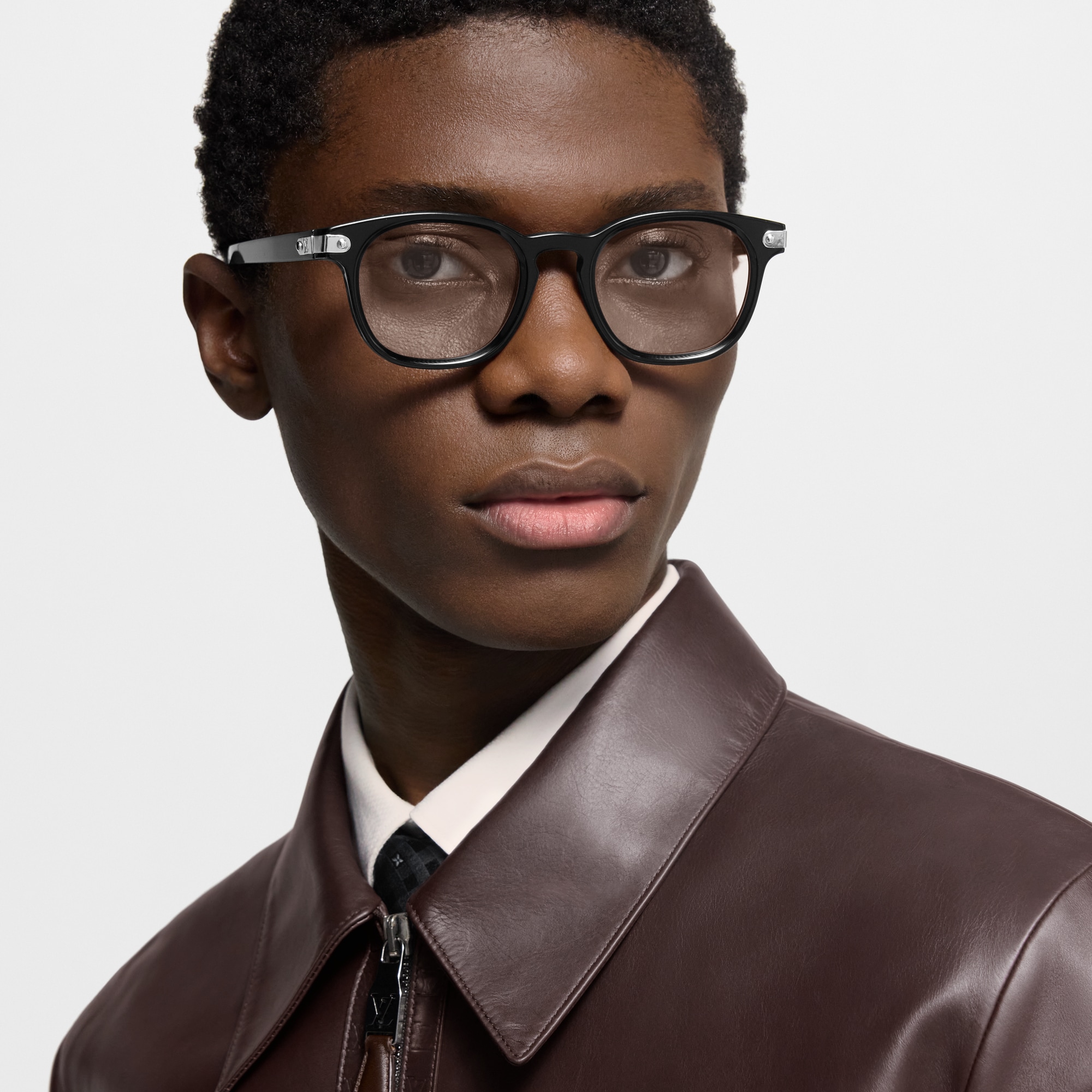 S00 Accessories Sunglasses LV Signature Square Round Anti-Blue-Light Glasses | Louis Vuitton ® (Product zoom)