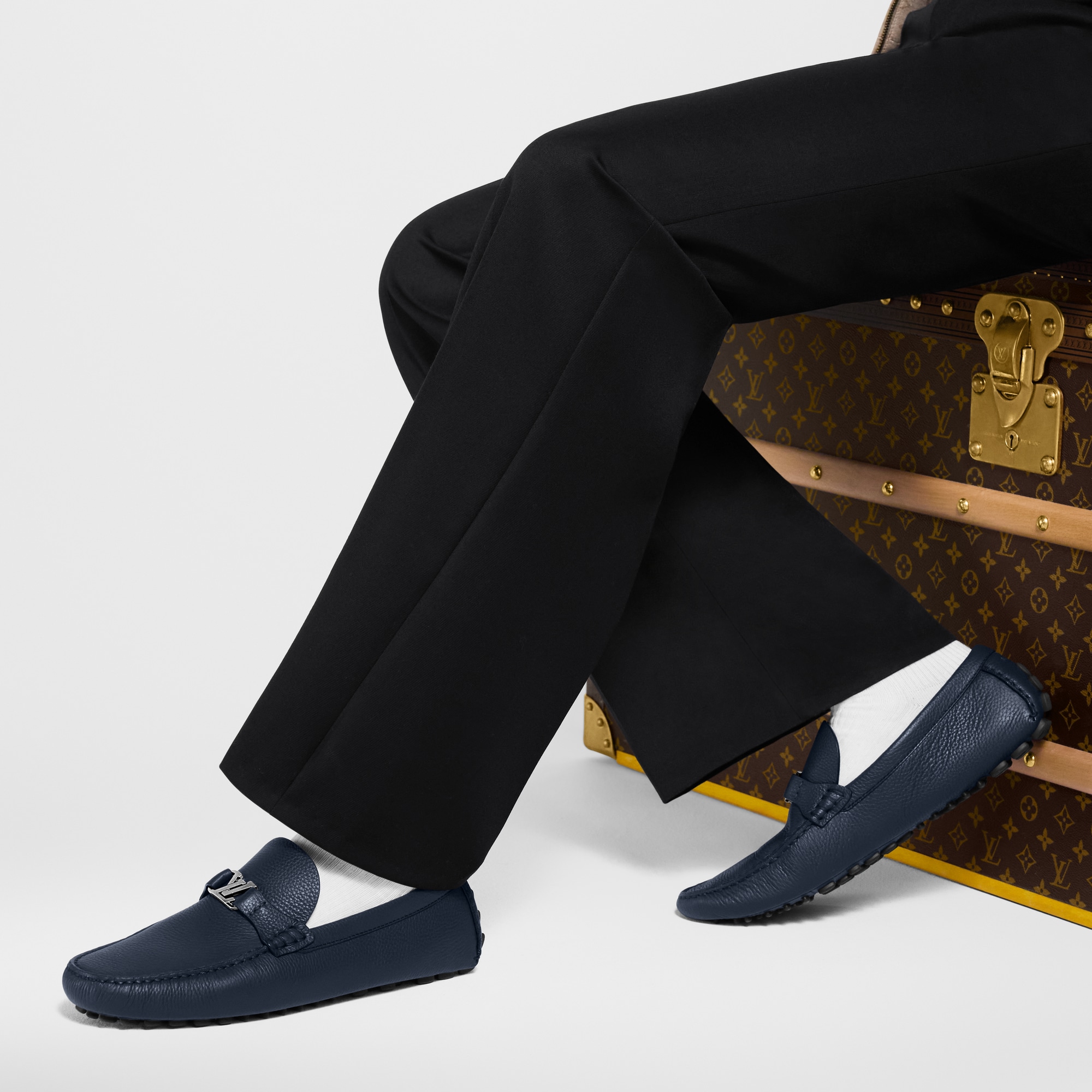  Souliers Flâneurs et Mocassins LV Silverstone Moccasin | Louis Vuitton ® (Zoom produit)