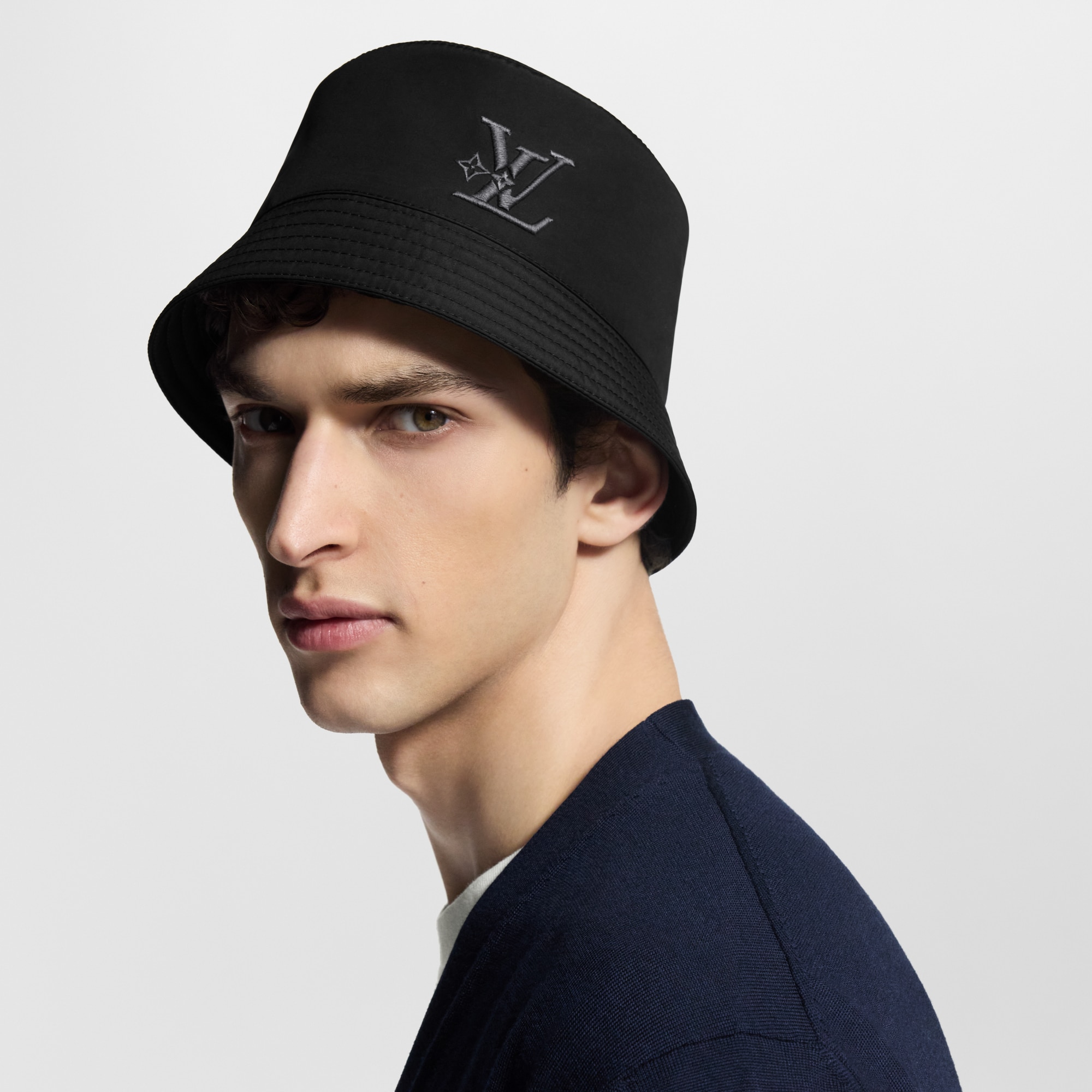 S00 Accessories Hats, Beanies and Gloves LV Smash Rain Bucket Hat | Louis Vuitton ® (Product zoom)