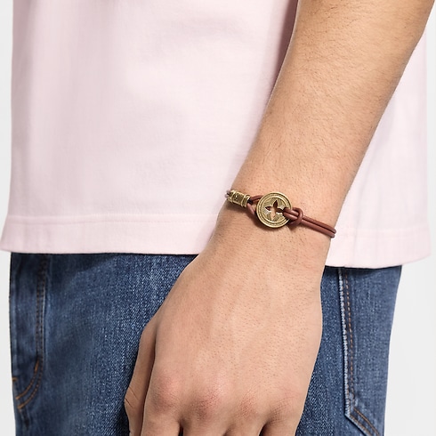 Accessories All Accessories LV Tic Tac Toe Leather Bracelet | Louis Vuitton ® (Product zoom)