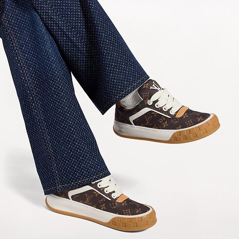 Shoes Sneakers LV Tilted Sneaker | Louis Vuitton ® (Product zoom)